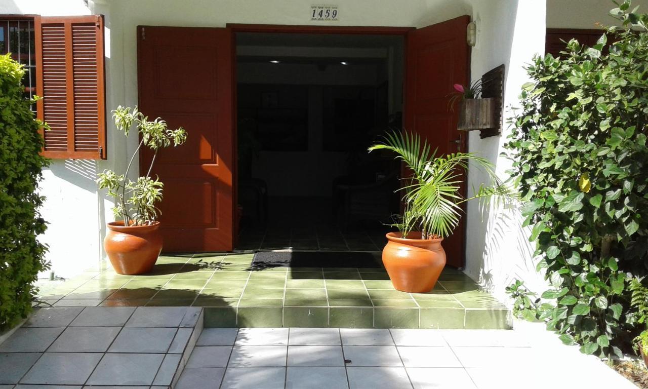Residencial Hostal Blanco Florianópolis Εξωτερικό φωτογραφία